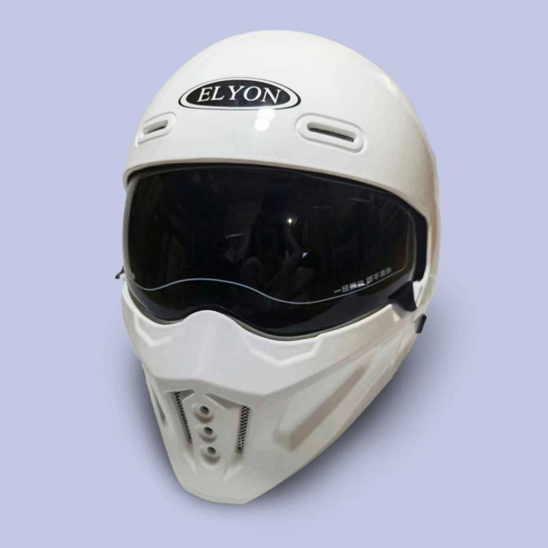 full-face-motorcycle-street-bike-helmet_653847.jpg